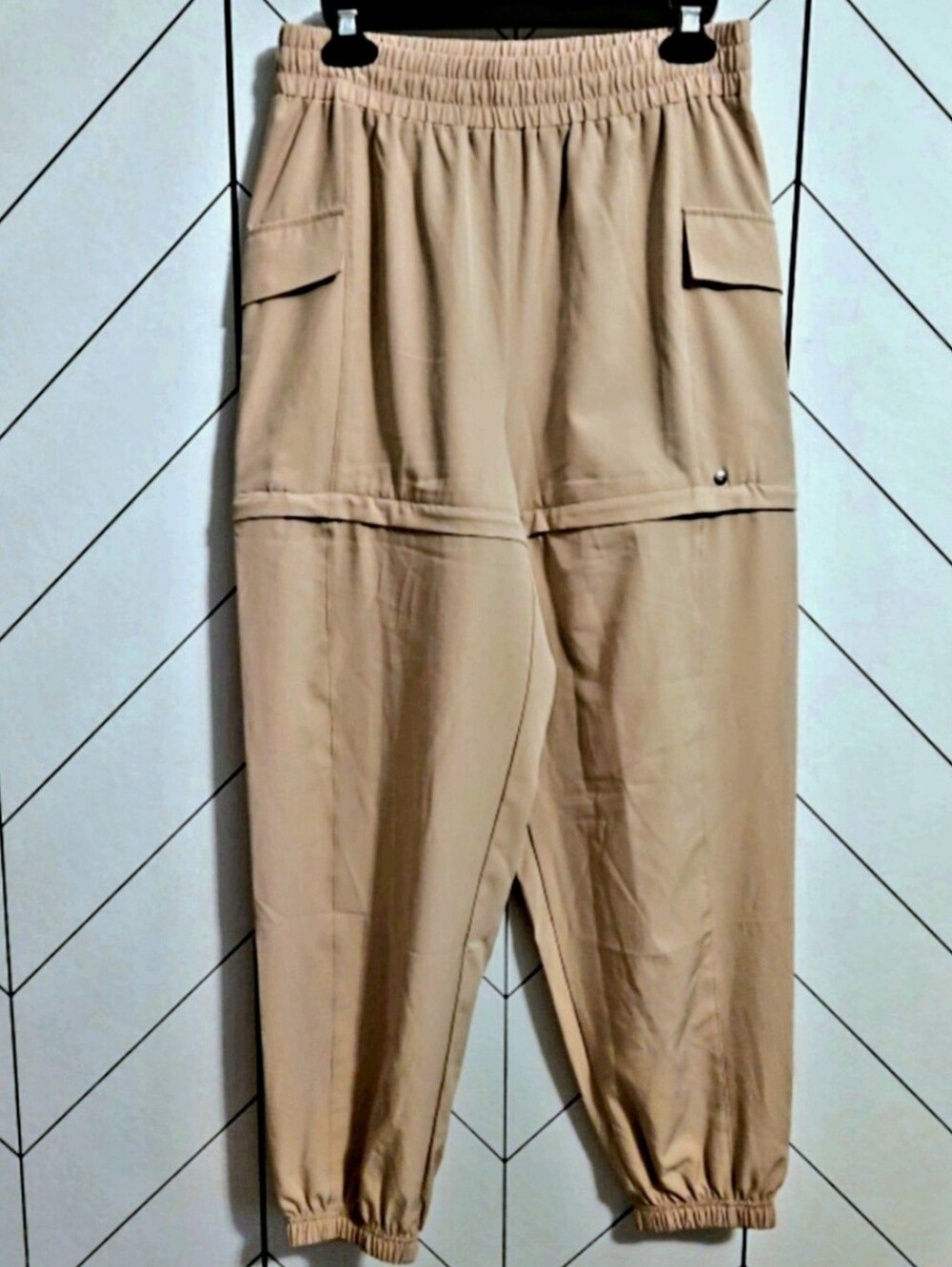 Bearpaw Outdoors Lightweight Convertible Pants, Size Medium